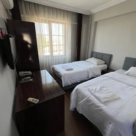 Falay Yavuz Estambul